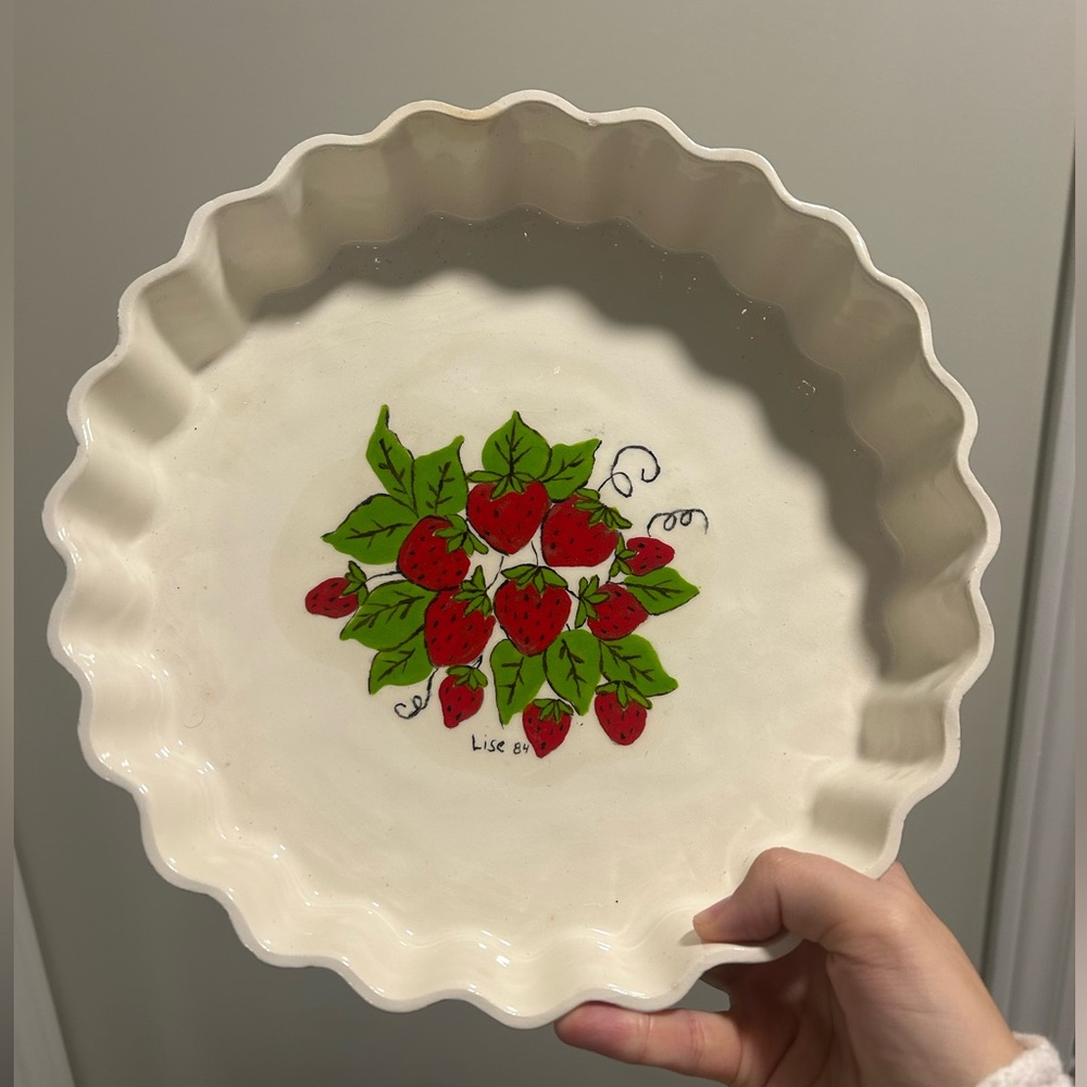 Strawberry Ceramic Cottage Core Pie Plate / Kitchen Decor